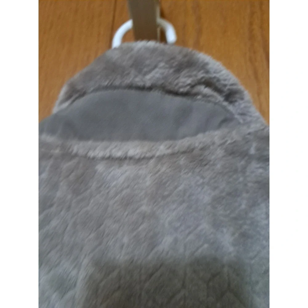 Eddie Bauer Women's Fleece Long Sleeves 1/3 Snap Light Brown Sweater Small